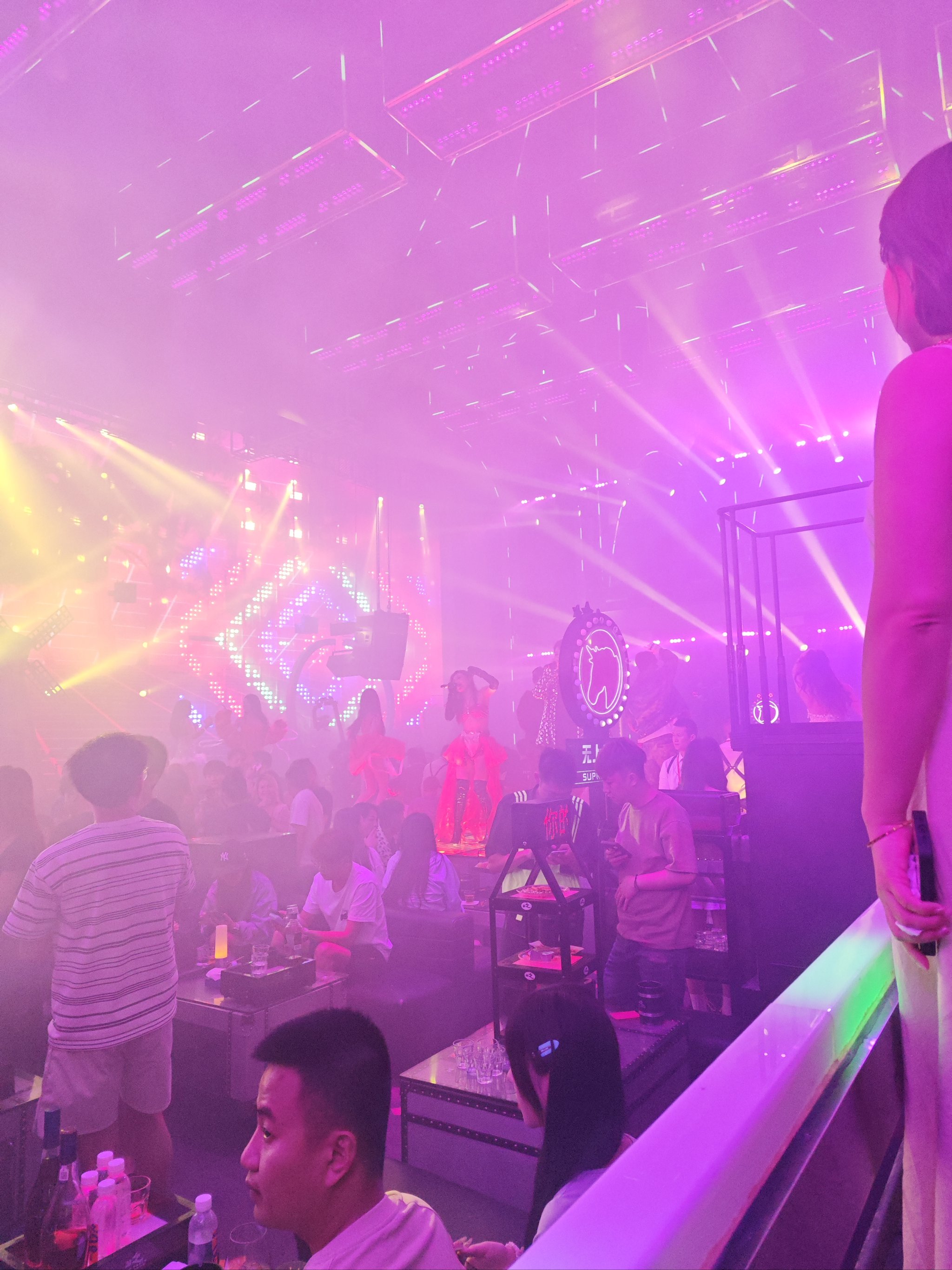 南京商务ktv及商务ktv啥意思解析-六合区ktv预订